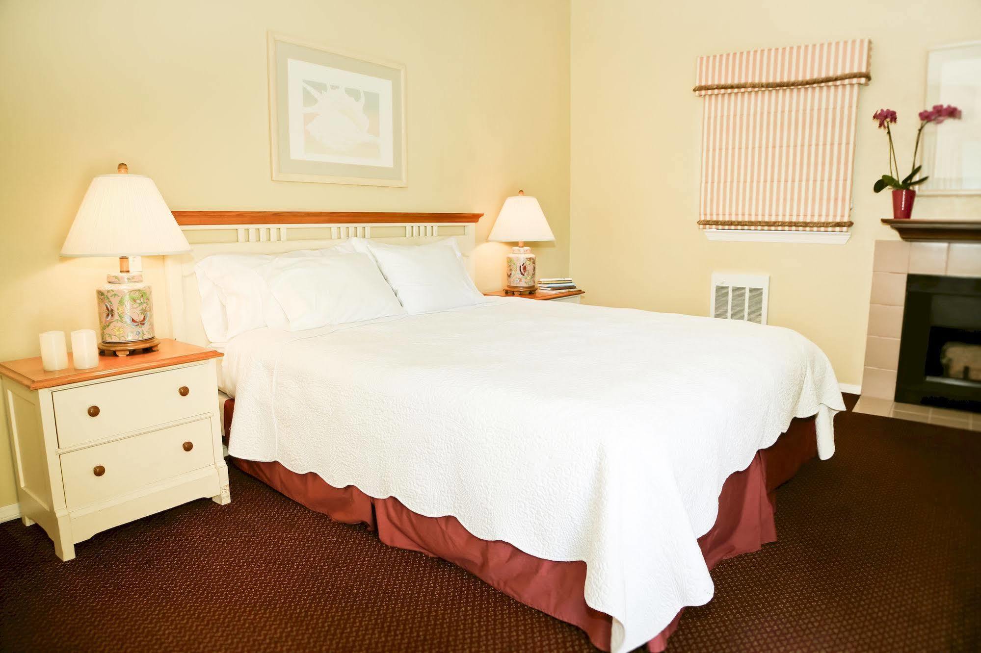 Hotel White Water Cambria Exterior foto